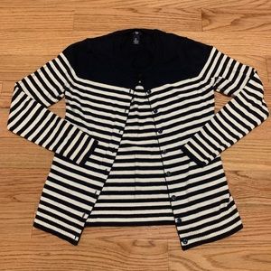 {Gap} Striped Cardigan